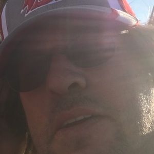 Meet your Posher, Gerald